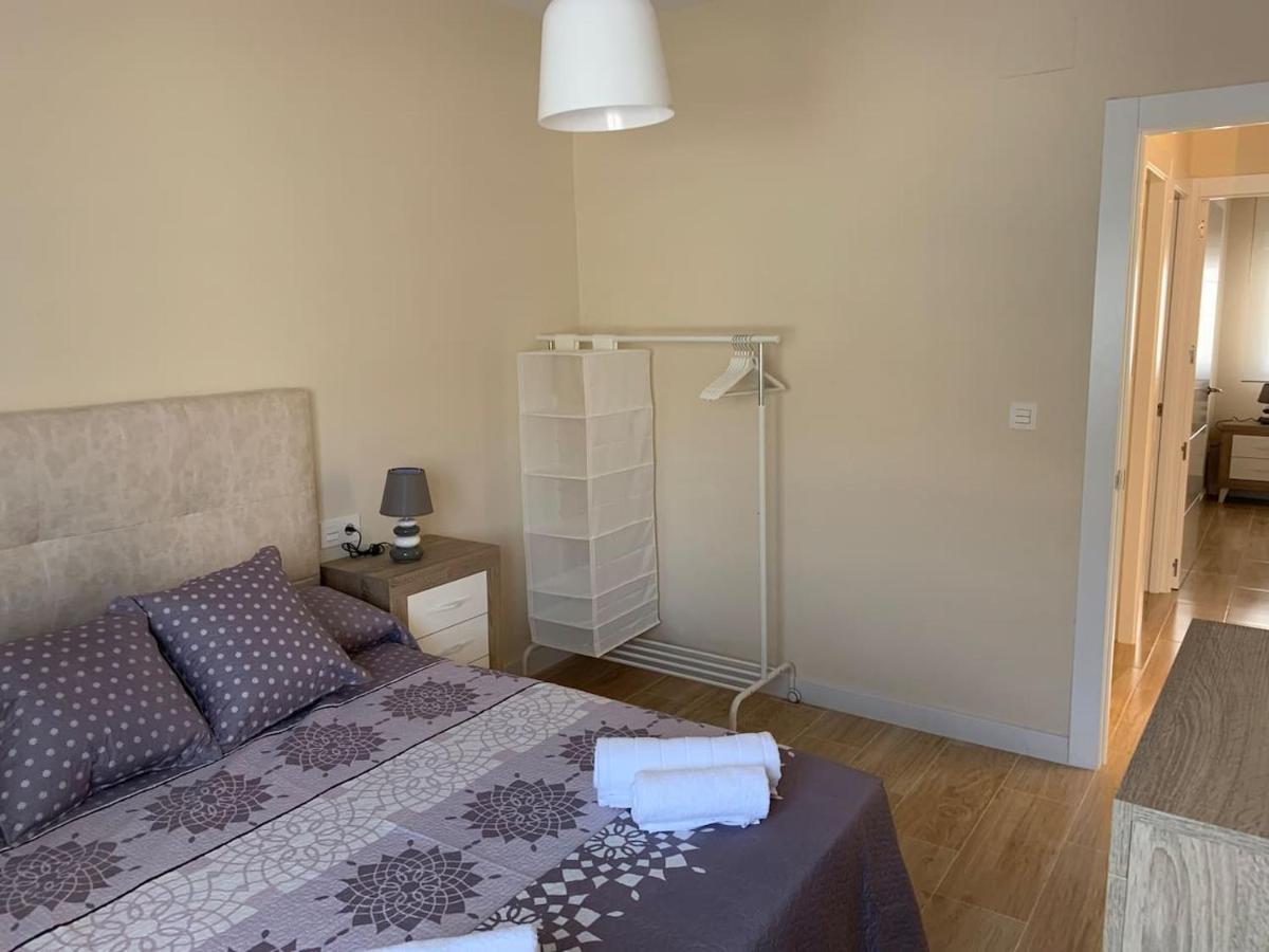 Casita En Con Facil Aparcamiento En La Zona *
