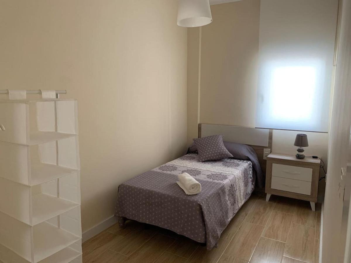 Casita En Con Facil Aparcamiento En La Zona * Granada